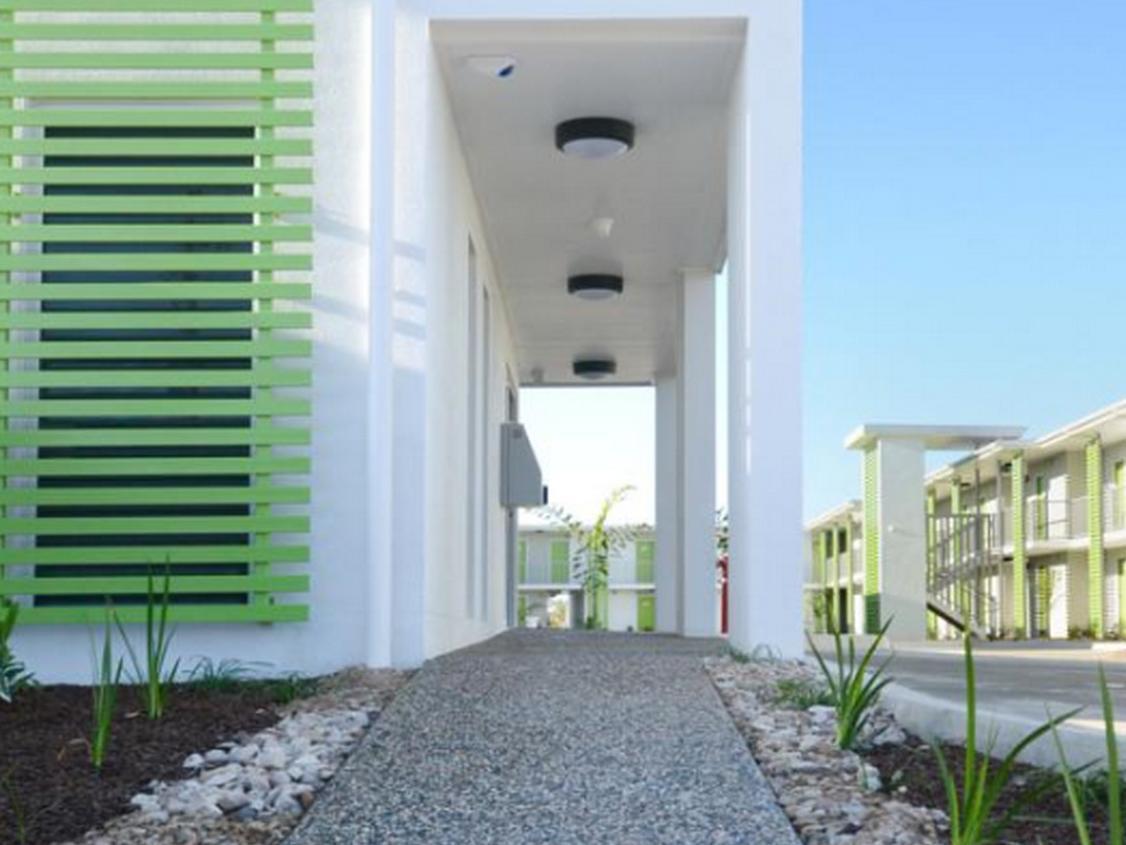 Mackay Oceanside Central Hotel Official Kültér fotó