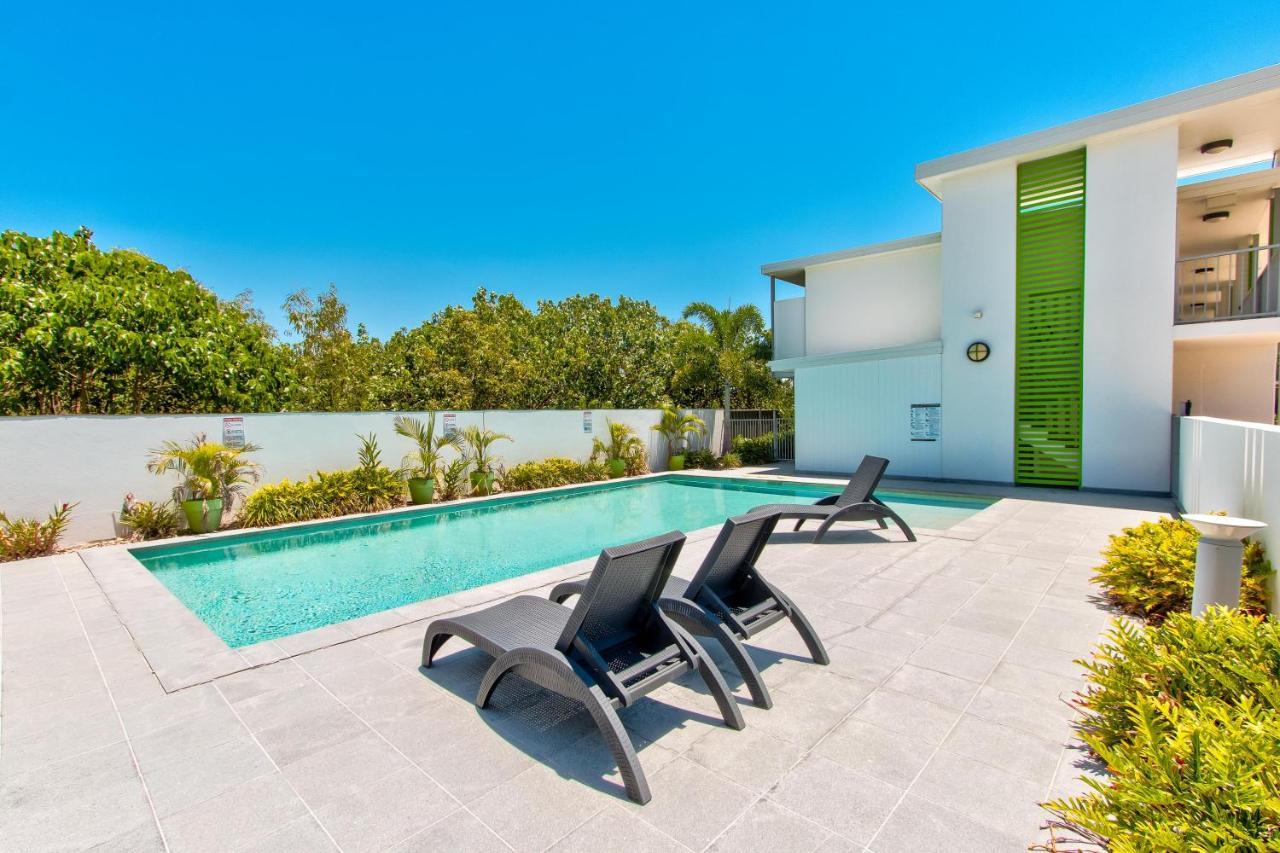 Mackay Oceanside Central Hotel Official Kültér fotó