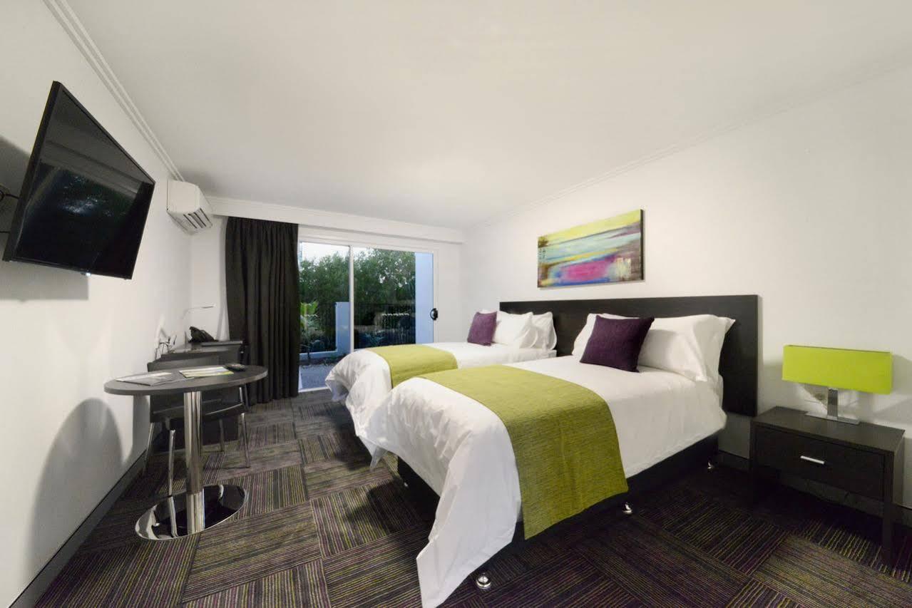 Mackay Oceanside Central Hotel Official Kültér fotó